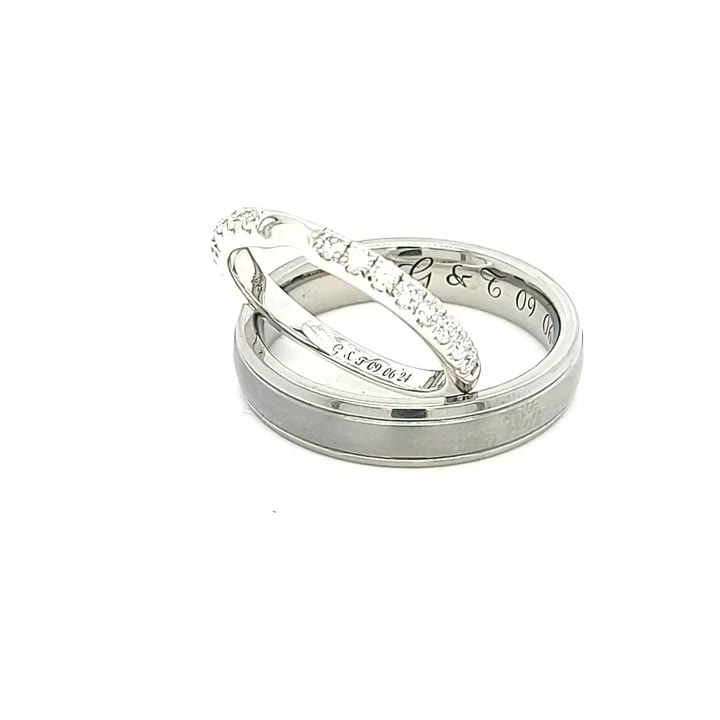Finished ring made for an Oscar & Olivia customer, video 03